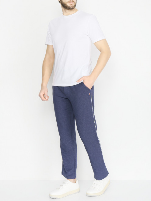 Трикотажные брюки на резинке с вышивкой BOSCO - МодельОбщийВид