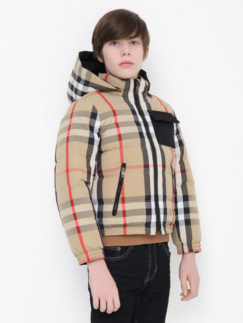 Утепленная куртка с нагрудным карманом Burberry - МодельВерхНиз